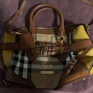 Burberry purse Nova Scotia check